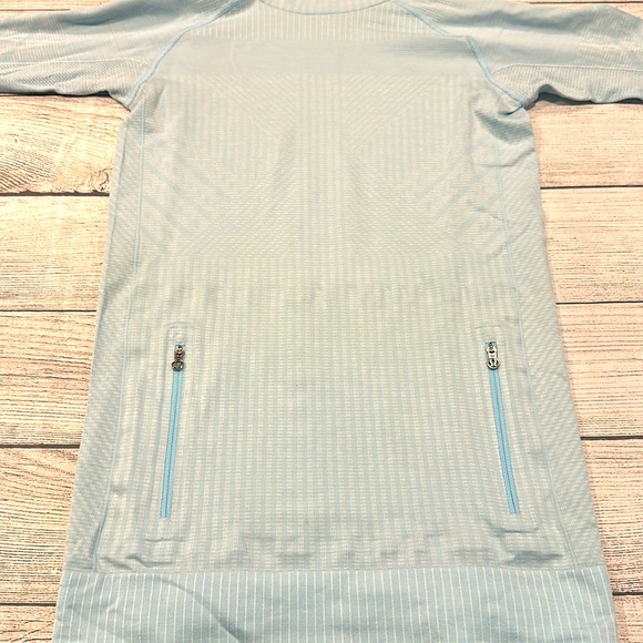 🍋Women’s Lululemon Rest Less Hoodie PTP approx 15.5”(2 bars) light blue *read* - Picture 5 of 11